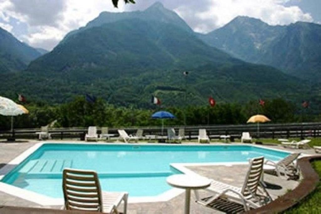 Hotel Veneriaz Nus Exteriör bild